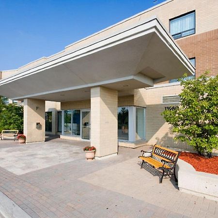 Residence & Conference Centre - King City Exterior photo
