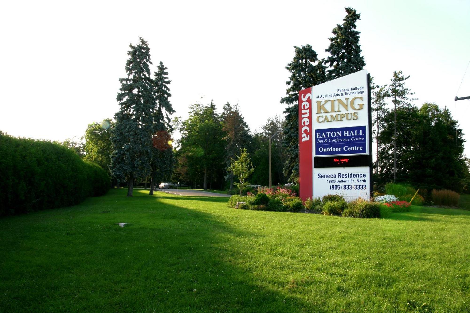 Residence & Conference Centre - King City Exterior photo